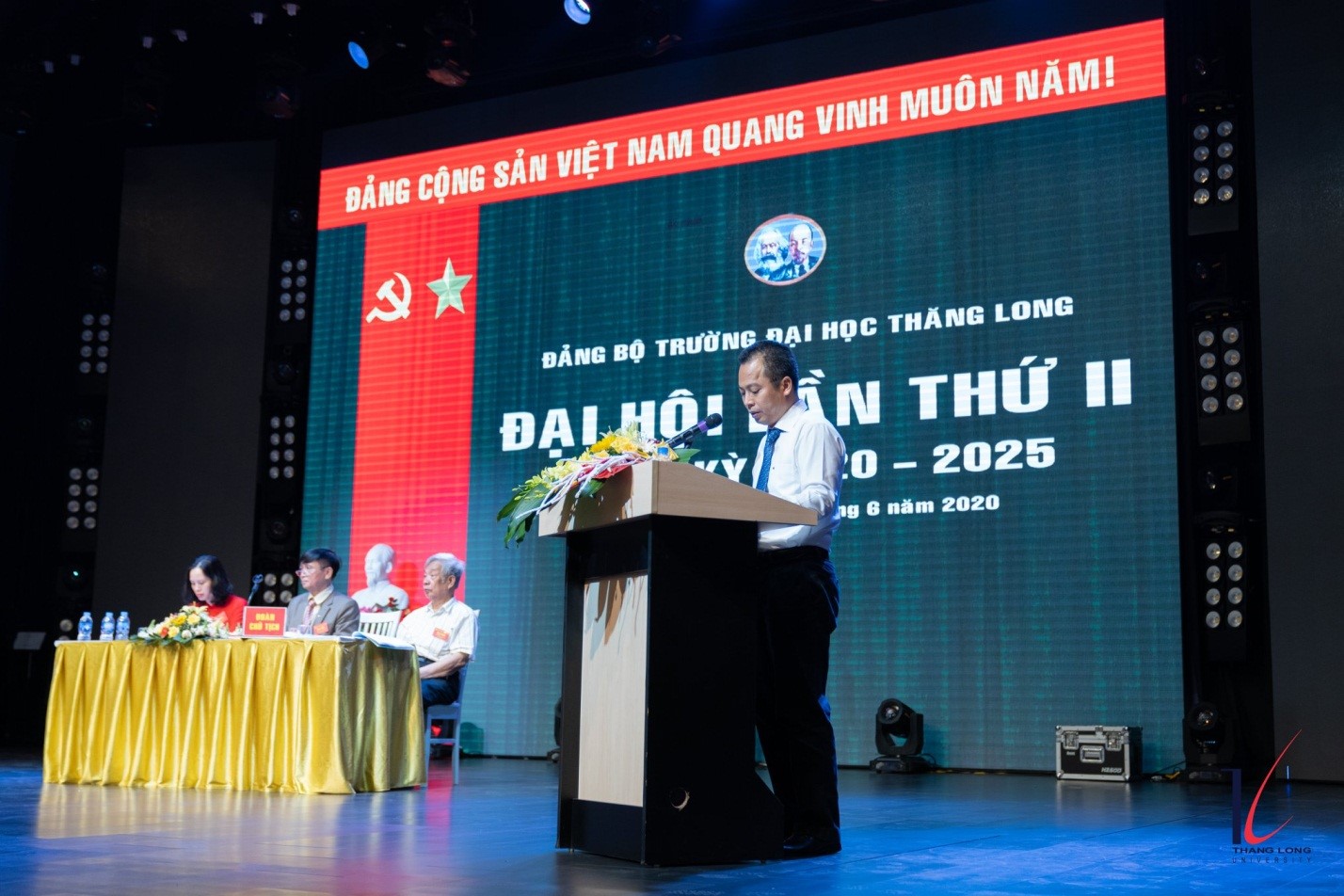 Tổ chức thành công Đại hội Đảng bộ trường Đại học Thăng Long lần thứ II, nhiệm kỳ 2020 – 2025